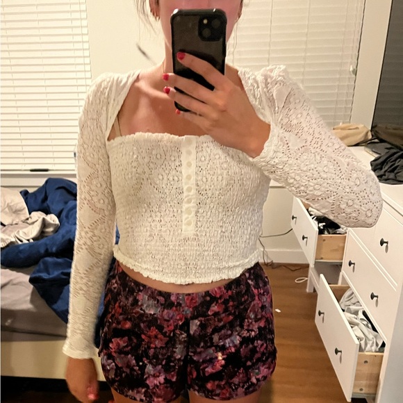 NWOT Free People white Lace Top never worn - Picture 3 of 5